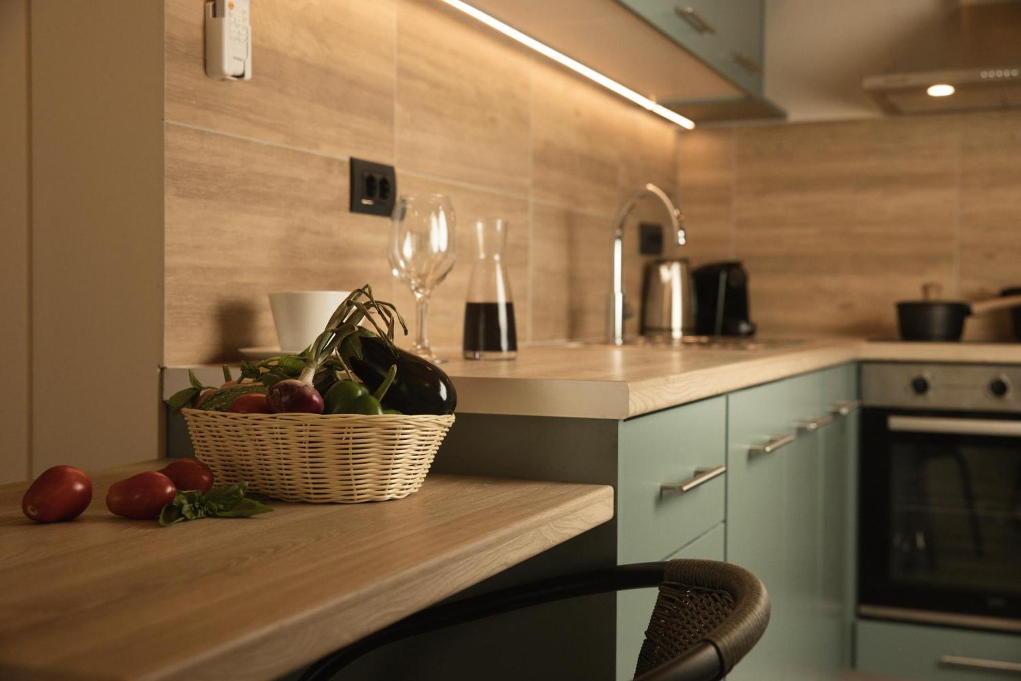 Arignote Suites Laganas Exteriör bild