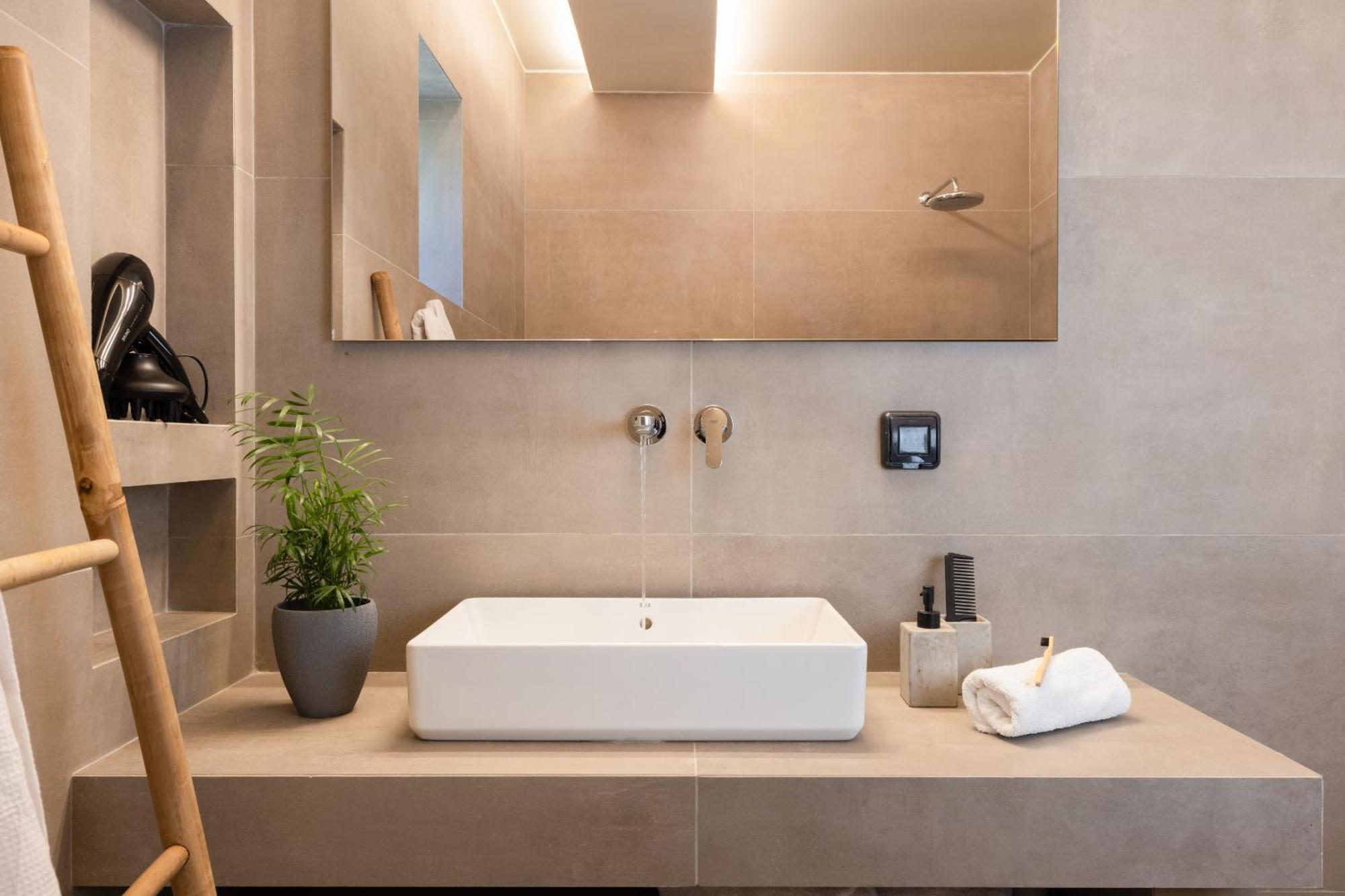 Arignote Suites Laganas Exteriör bild